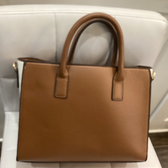 Brown and Beige Hand Bag with Shoulder Strap - Picture 3 of 8